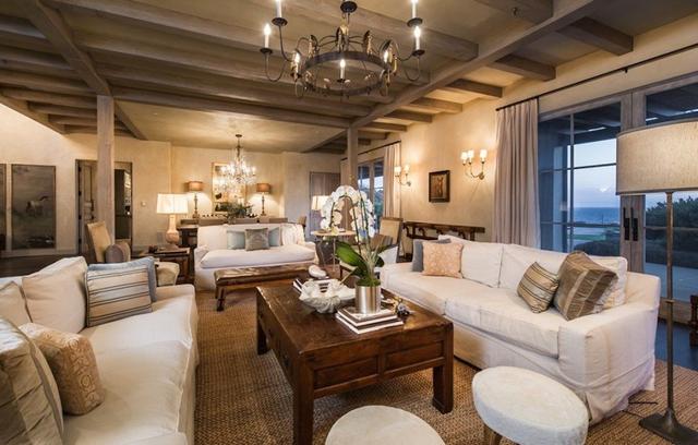 Los Angeles Real Estate Lady Gaga Livingroom