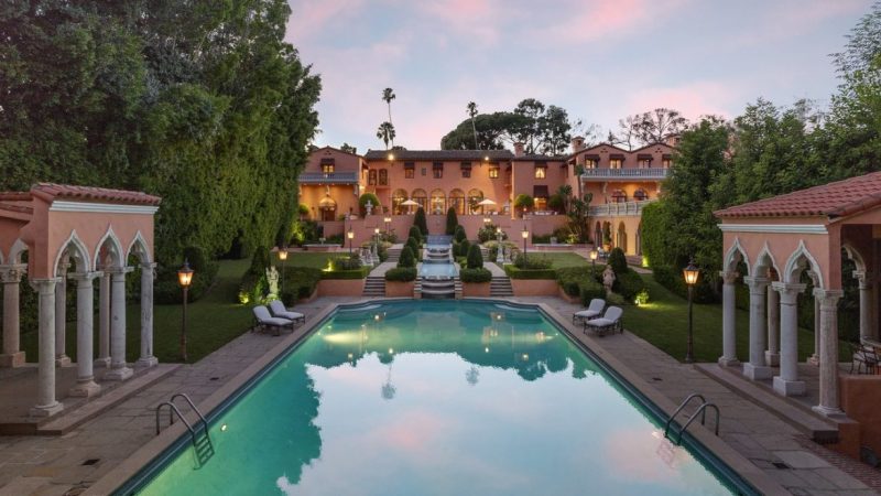 Beverly House, A Mansion To Fall In Love With